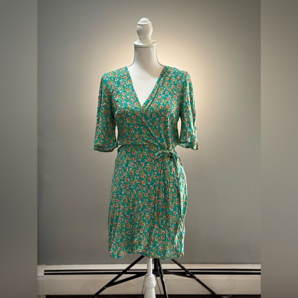Teal As U Wish Floral Wrap Dress Size M Juniors NWT